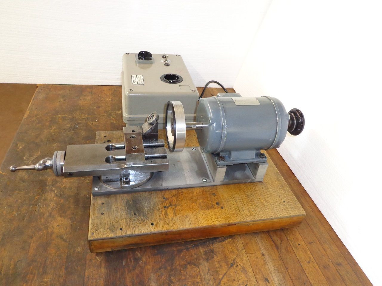 Spares & Accessories/GRINDING MACHINE