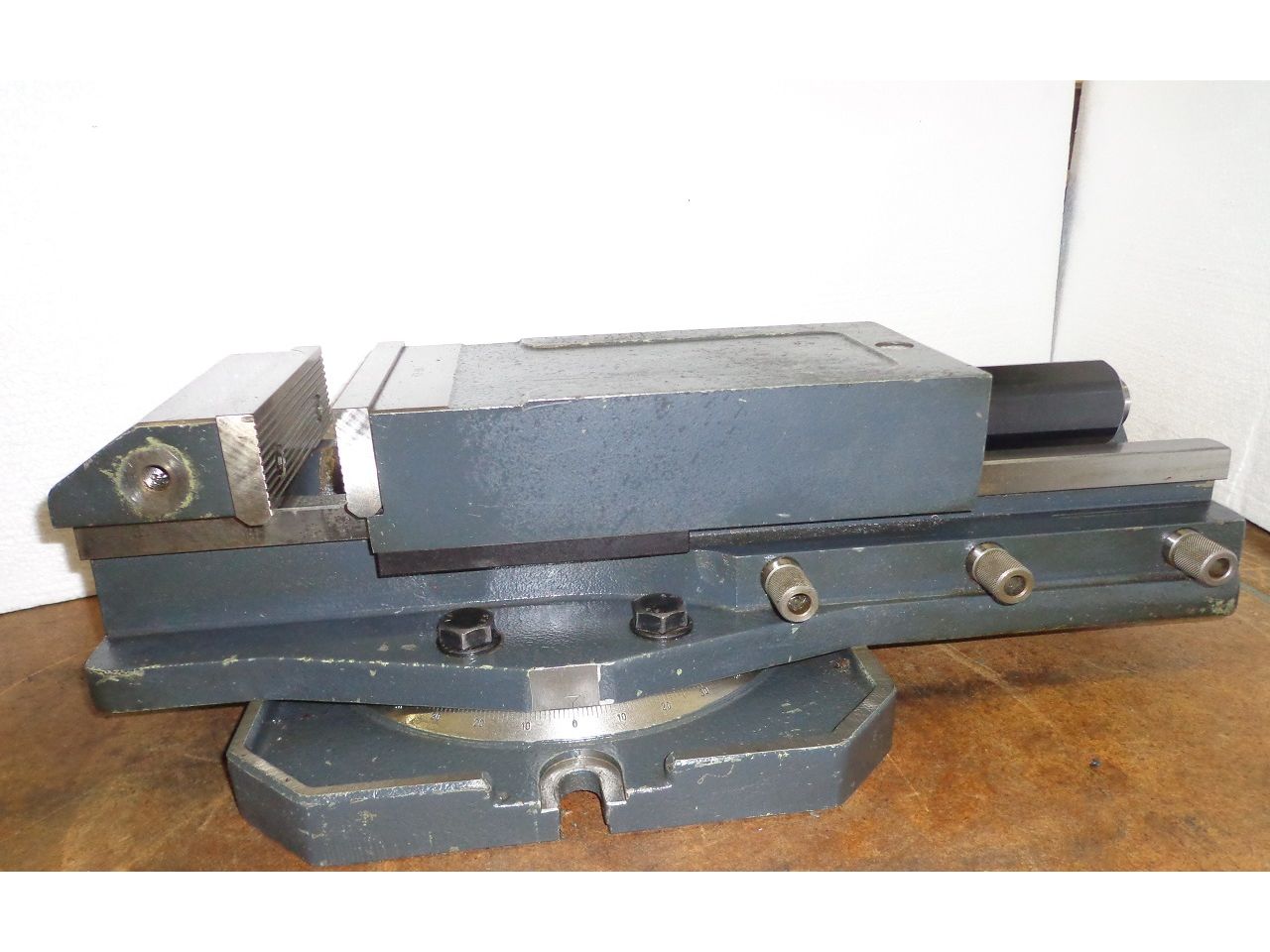Spares & Accessories/VICE JAWS WIDTH 230 MM - 3 POSITIONS
