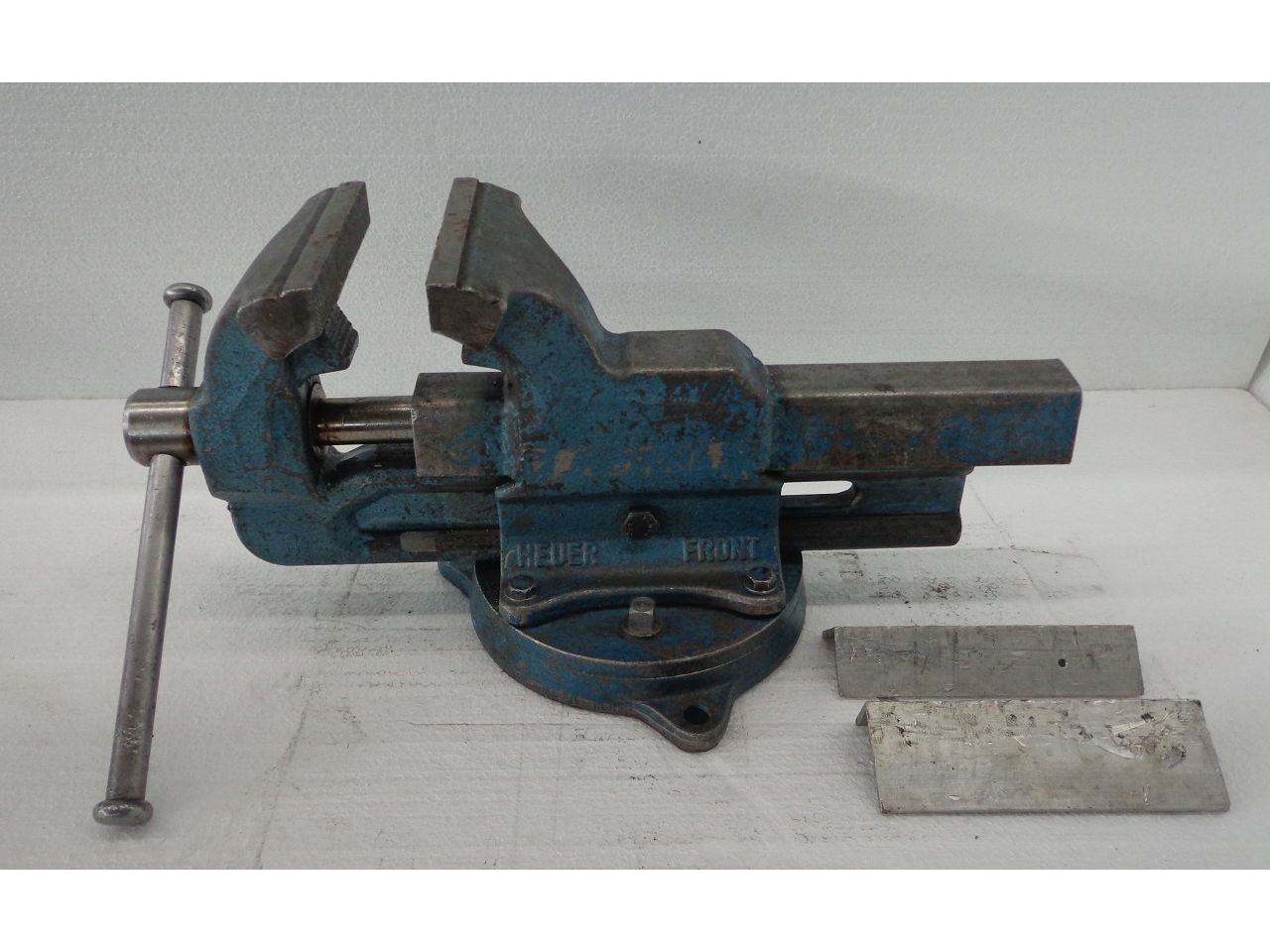 Spares & Accessories/BENCH VICE JAWS WIDTH 130 MM