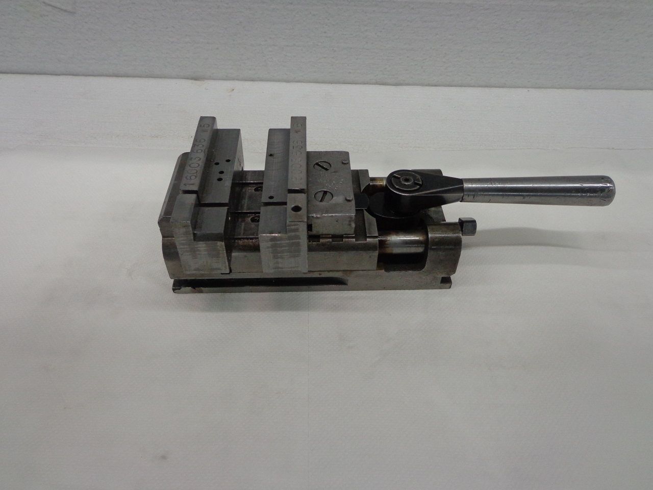 Spares & Accessories/VICE WITH QUICK TIGHTENING TYPE 100 MM