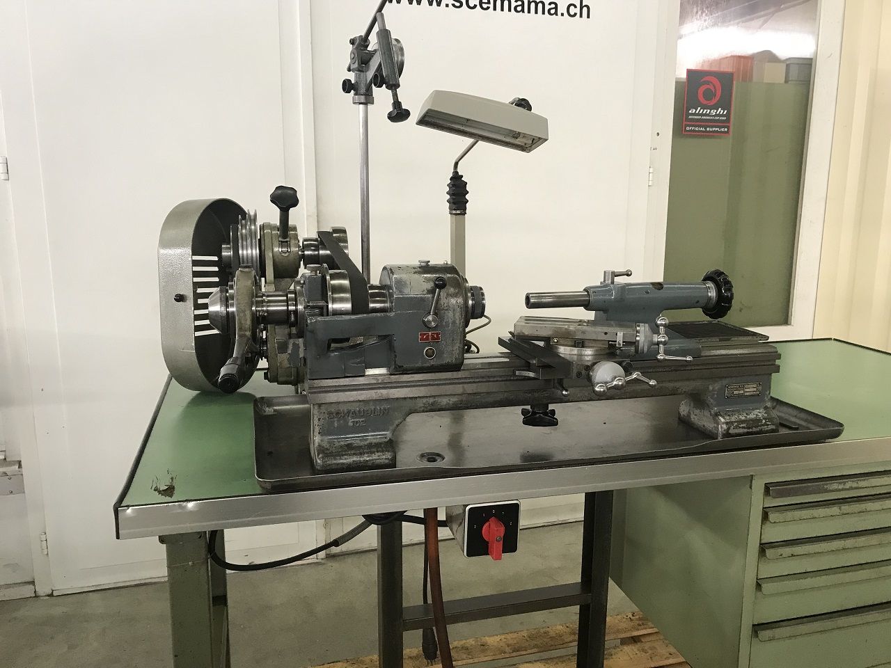 Lathes (CNC and Manual)/TOOLROOMLATHE SCHAUBLIN TYPE 102 TO W-25