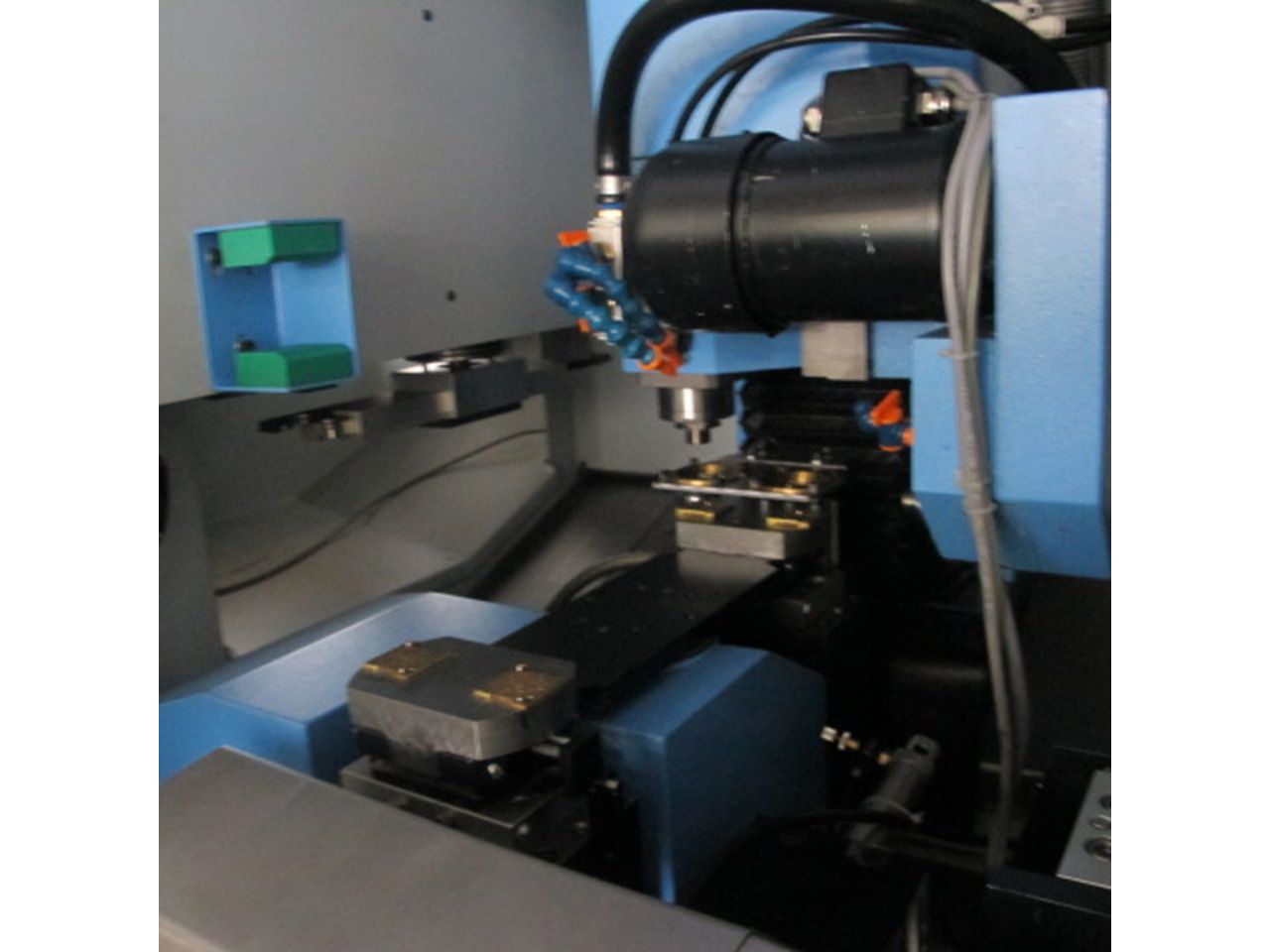 Five-axis Machining Centres/MACHINING CENTRE ALMAC TYPE CU-1005