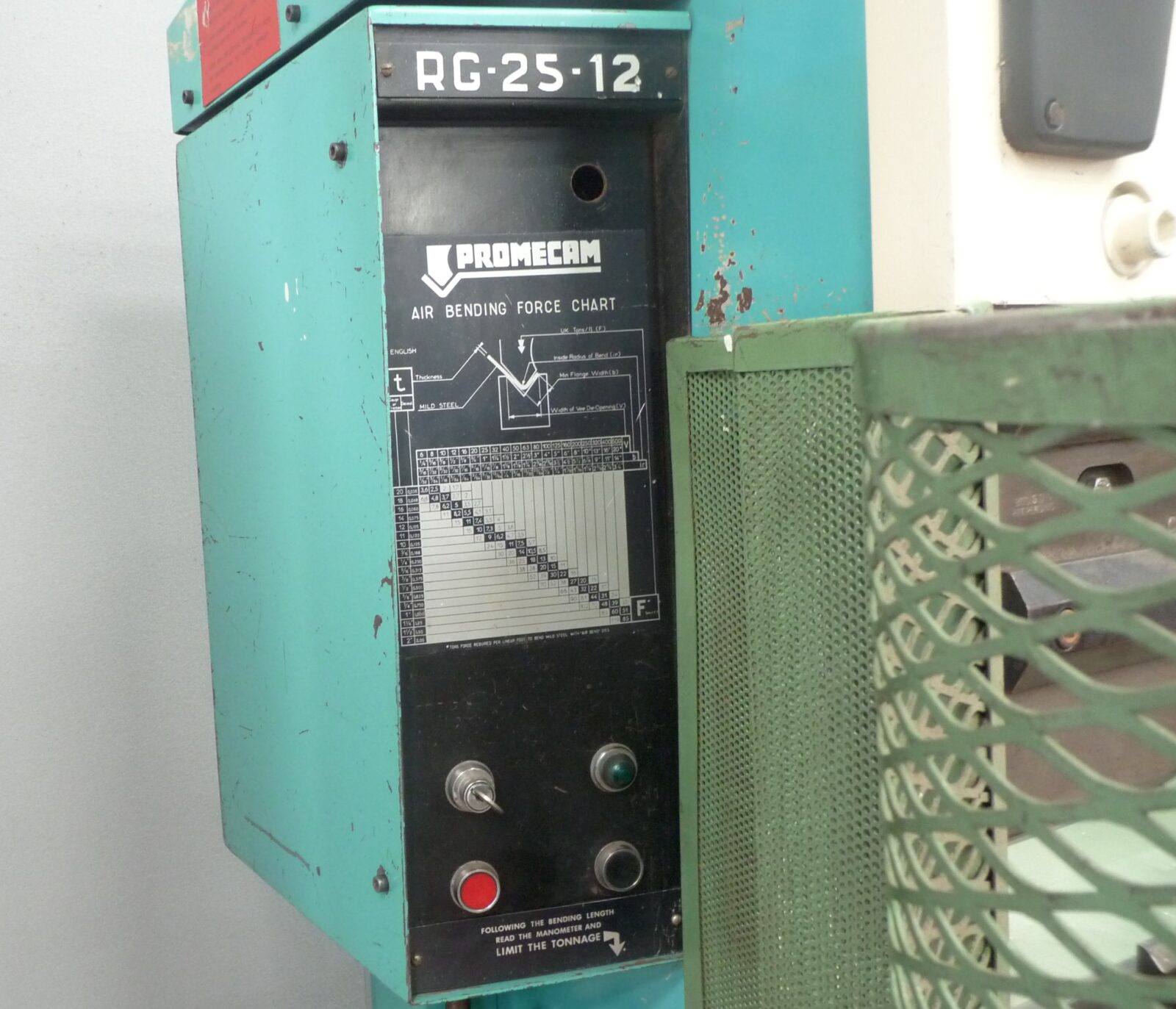 Press Brakes/Promecam Hydraulic Press Brake 25 ton x 1200mm
