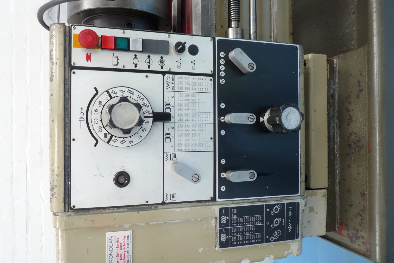 Centre Lathes/Harrison M400 80 Gap Bed Centre Lathe
