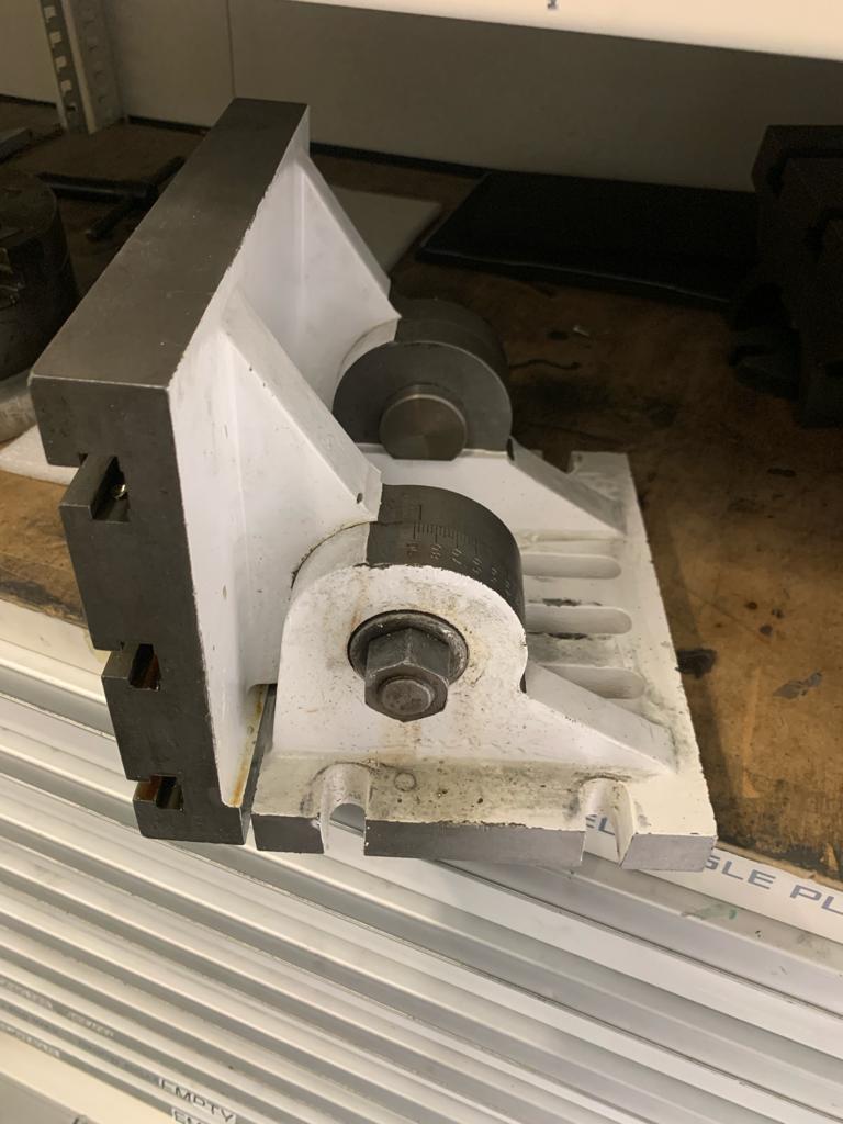Plates/Swivel Angle Plate (4416)