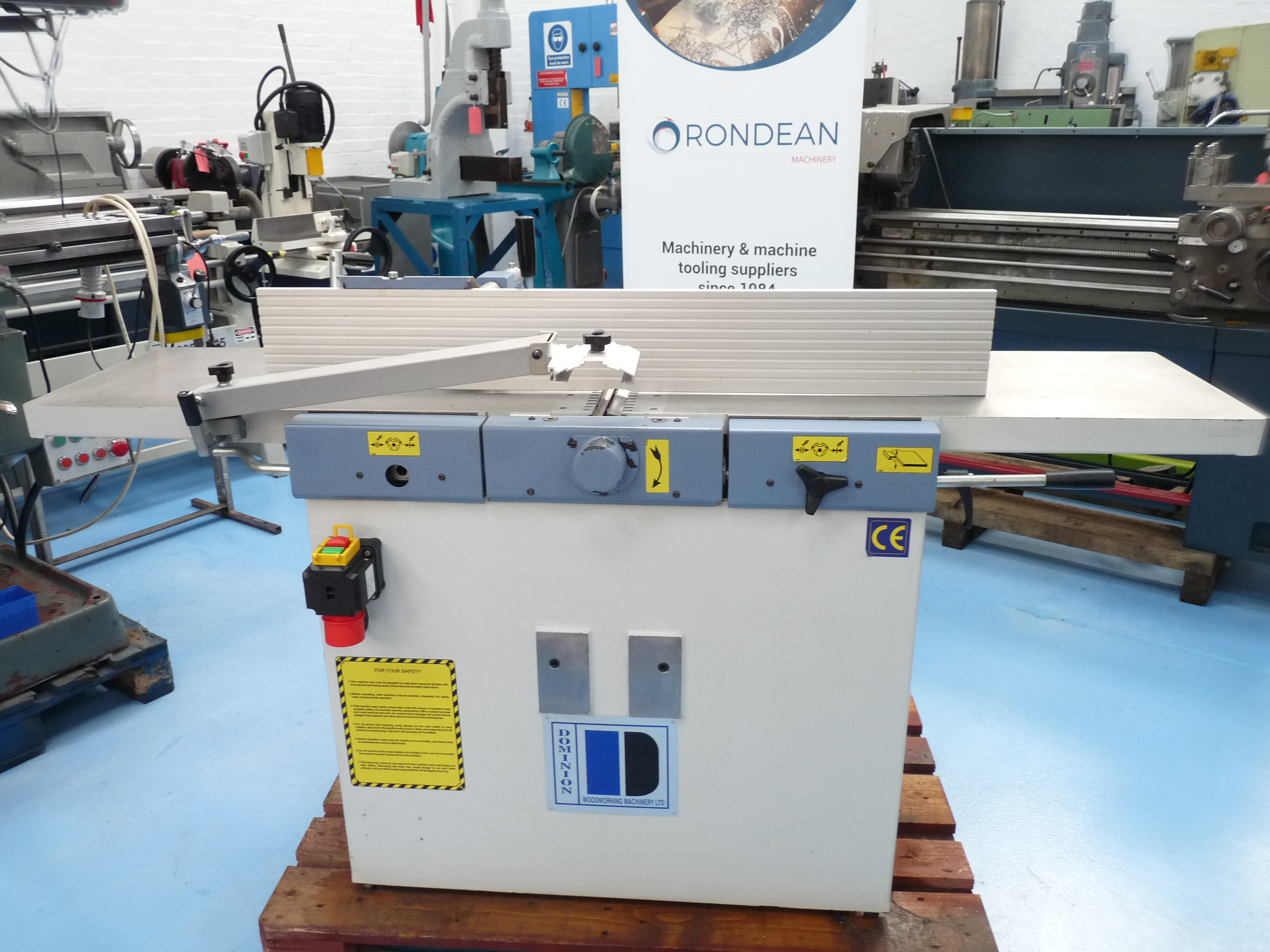 Woodworking Machinery/Dominion 16" Planer Thicknesser