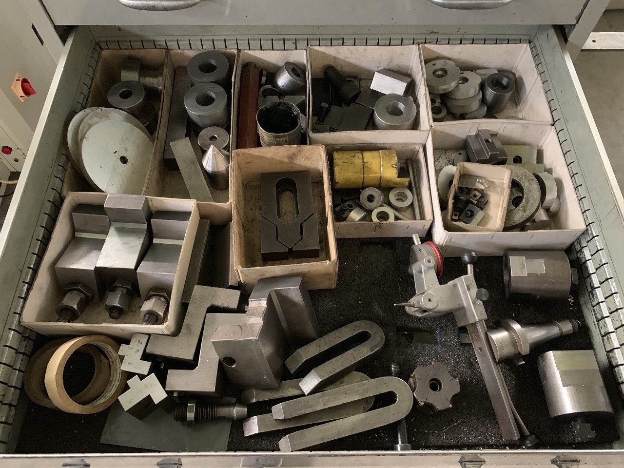 Jig Borers/JIG BORING MACHINE HAUSER-SIP TYPE MP-52