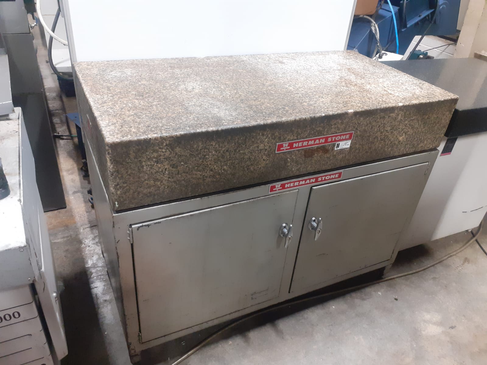 Workshop Equipment/Granite Surface Table (3308)