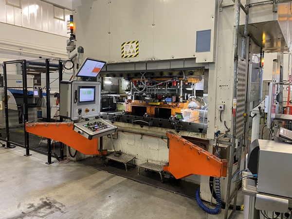 Mechanical Presses/KAISER V 400 WR / 2840