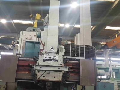 Vertical Borers/TOS SKIQ 20 CNC VERTICAL BORER