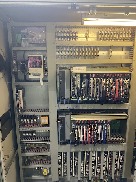 Mechanical Presses/Komatsu L4S - 1200 MB