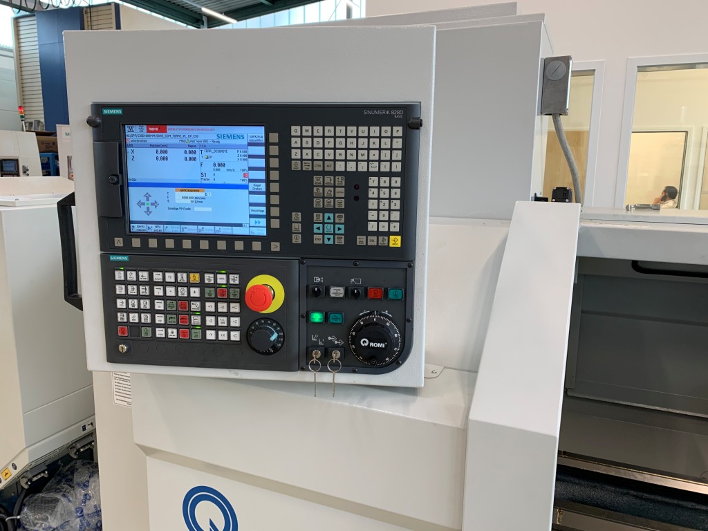 Lathes (CNC and Manual)/ROMI(BR) C 420 x 1000