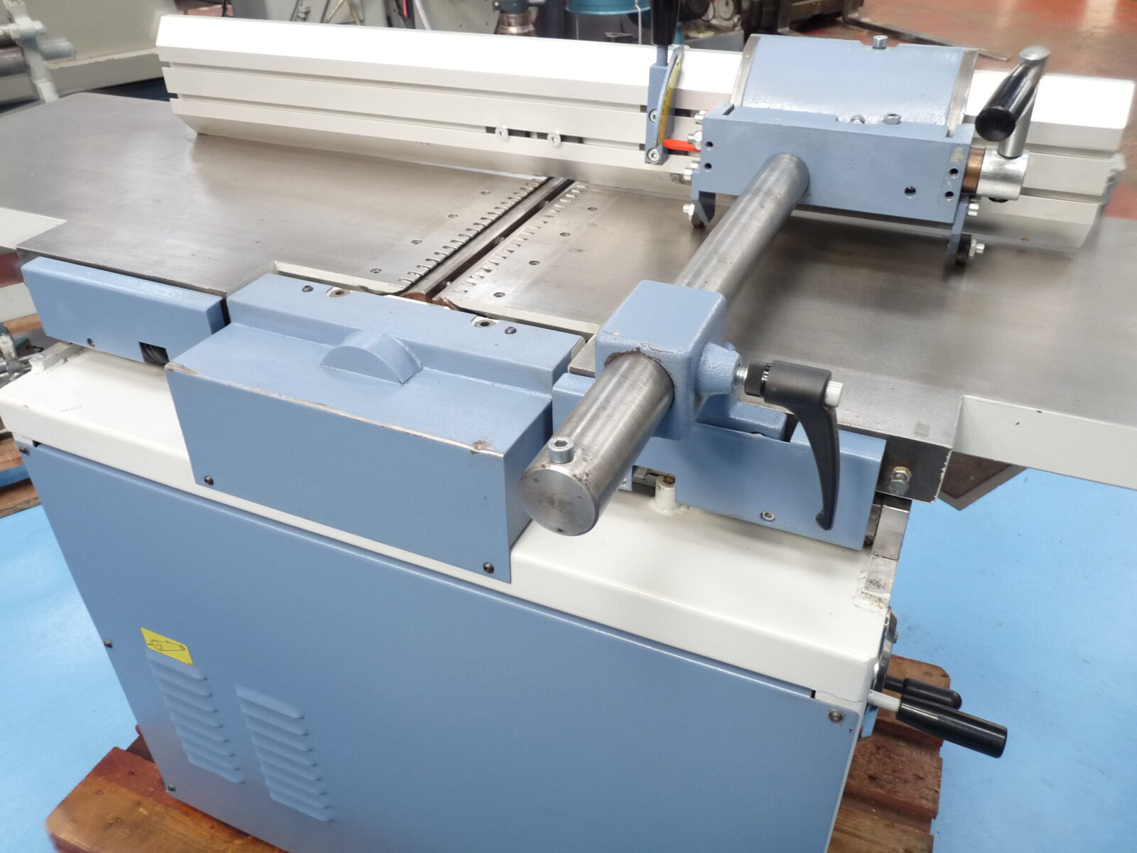 Woodworking Machinery/Dominion 16" Planer Thicknesser