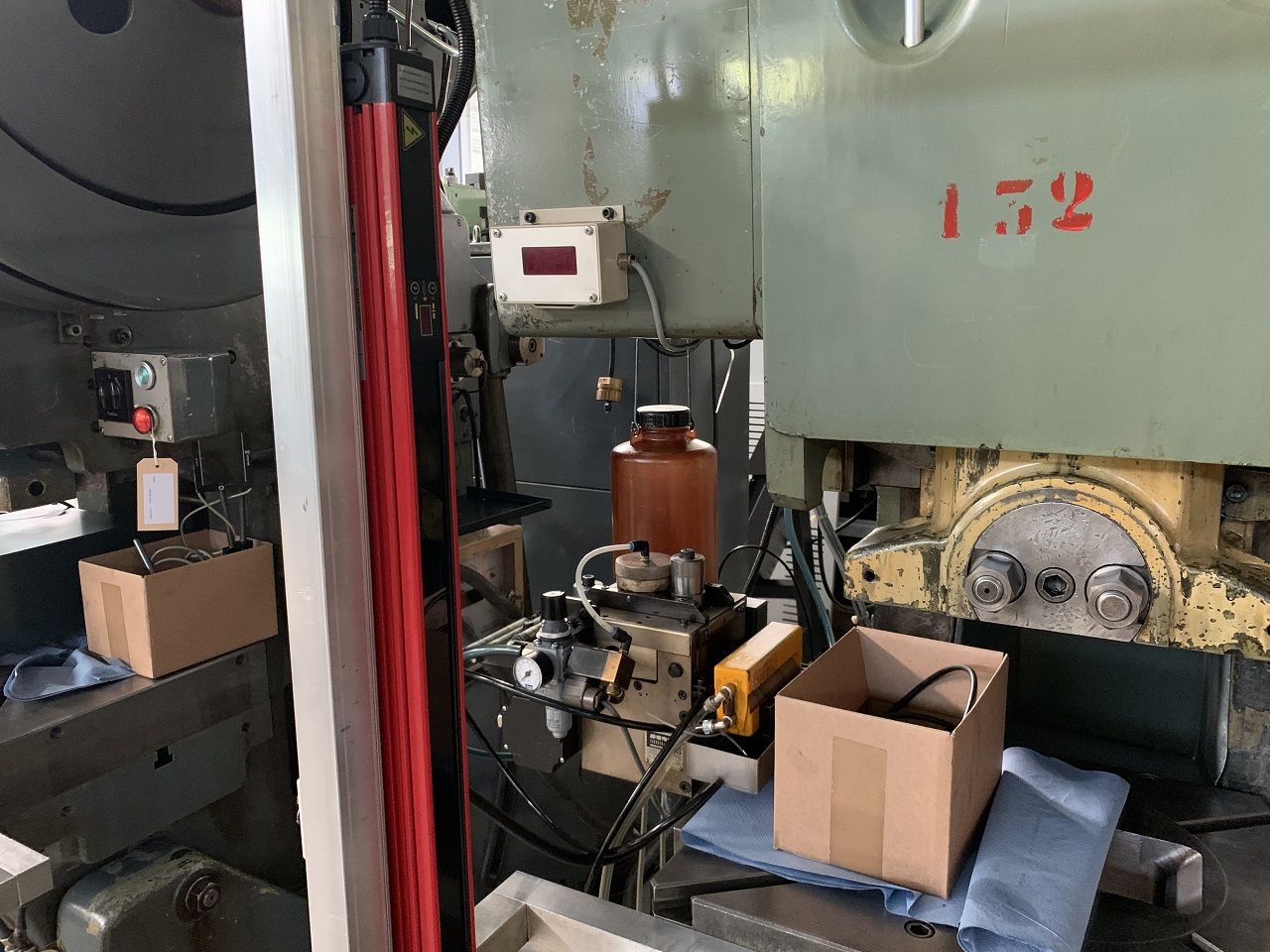Presses (General)/PRESS BEUTLER TYPE PD 40
