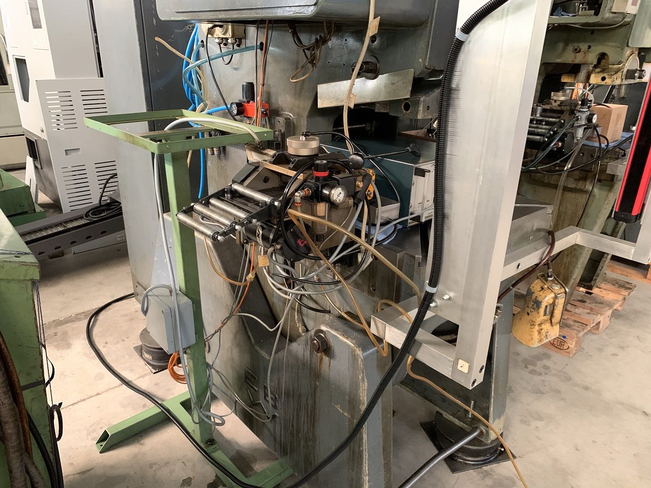 Presses (General)/PRESS BEUTLER TYPE PN 40 VD