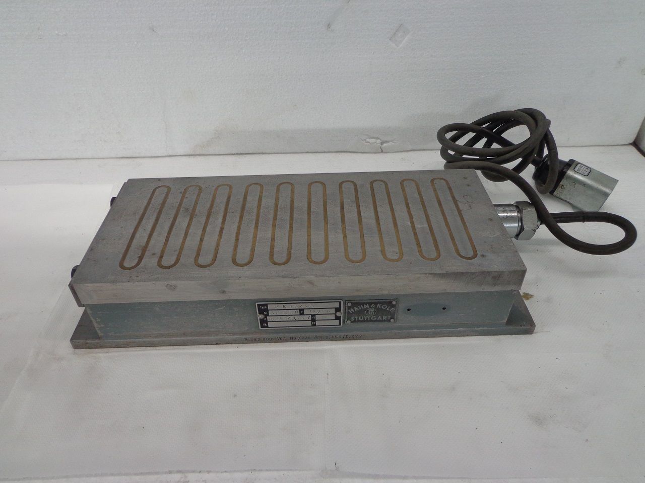 Spares & Accessories/MAGNETIC PLATE