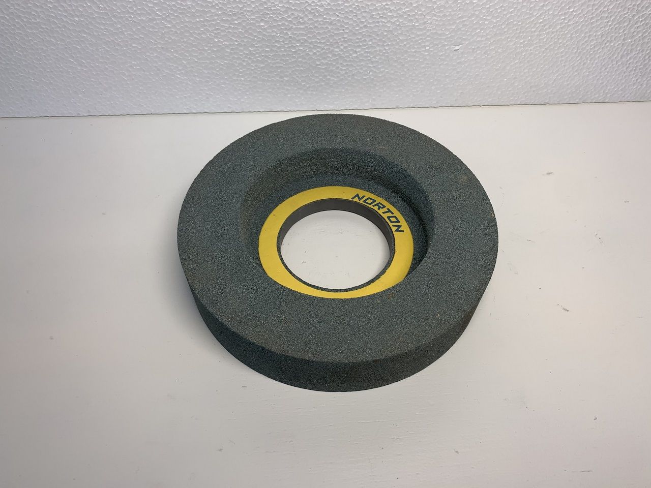 Spares & Accessories/GRINDING WHEEL NORTON Ø 200x40x75.2