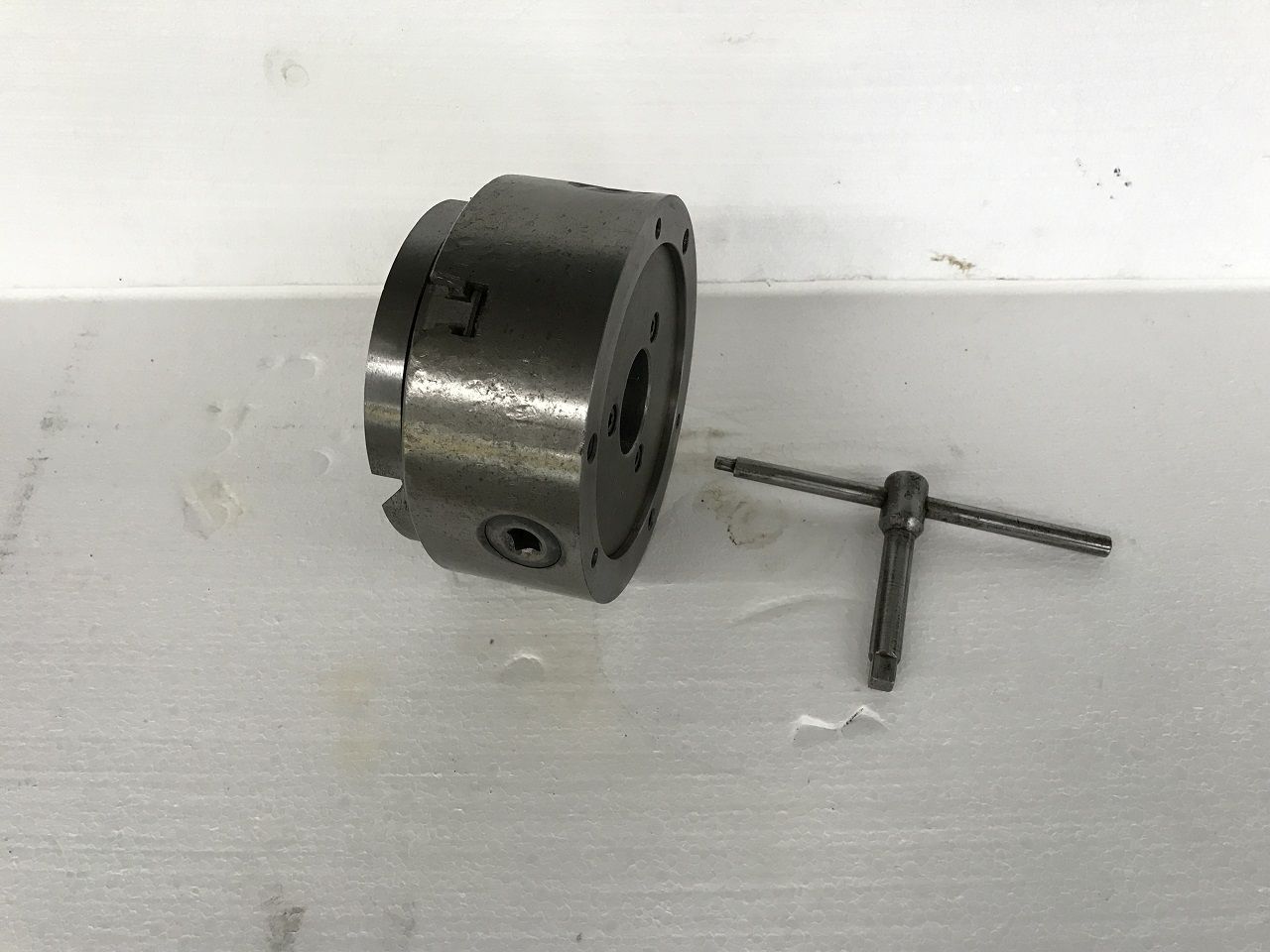 Spares & Accessories/3-BIT CHUCK ROEHM TYPE 160 6 1/4