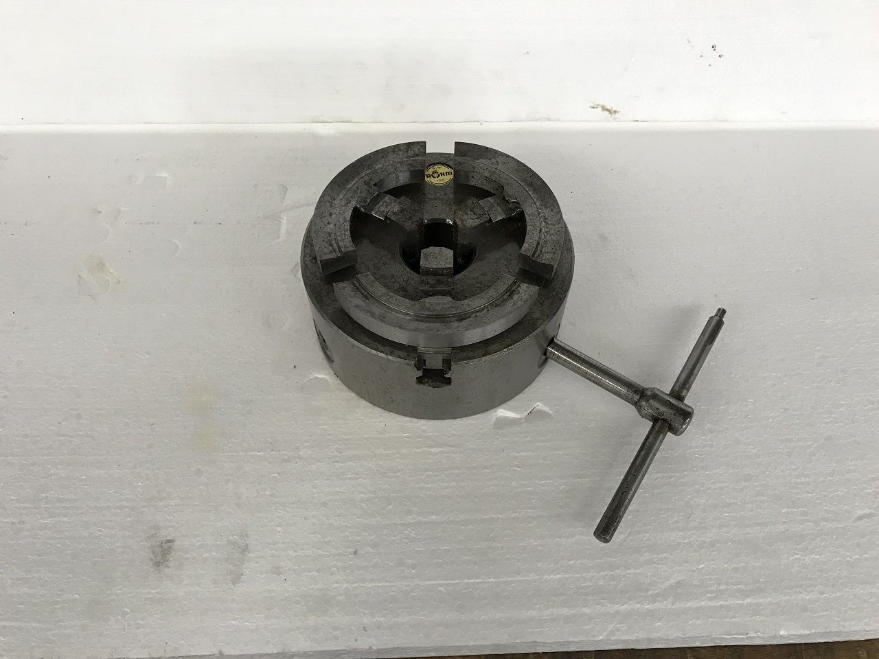 Spares & Accessories/3-BIT CHUCK ROEHM TYPE 160 6 1/4