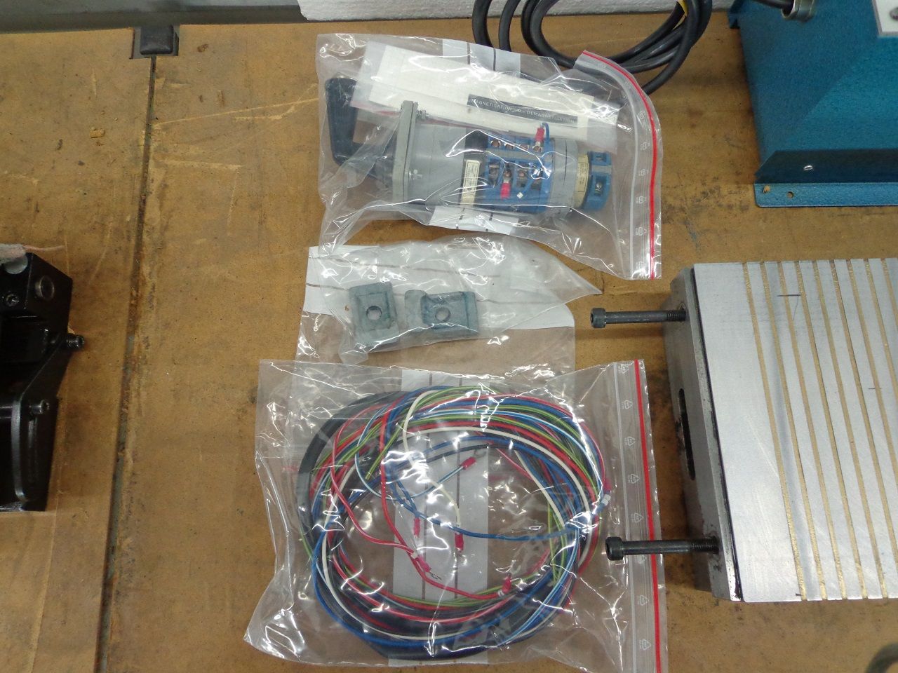 Spares & Accessories/MAGNETIC PLATE WALKER HAGOU TYPE SD
