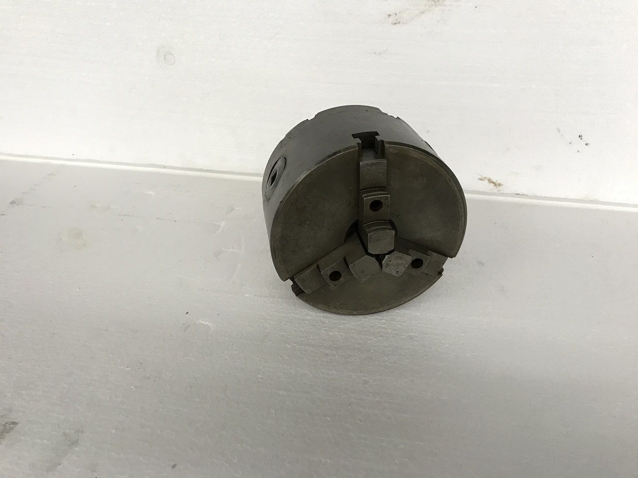 Spares & Accessories/3-BIT CHUCK TYPE 140 MM