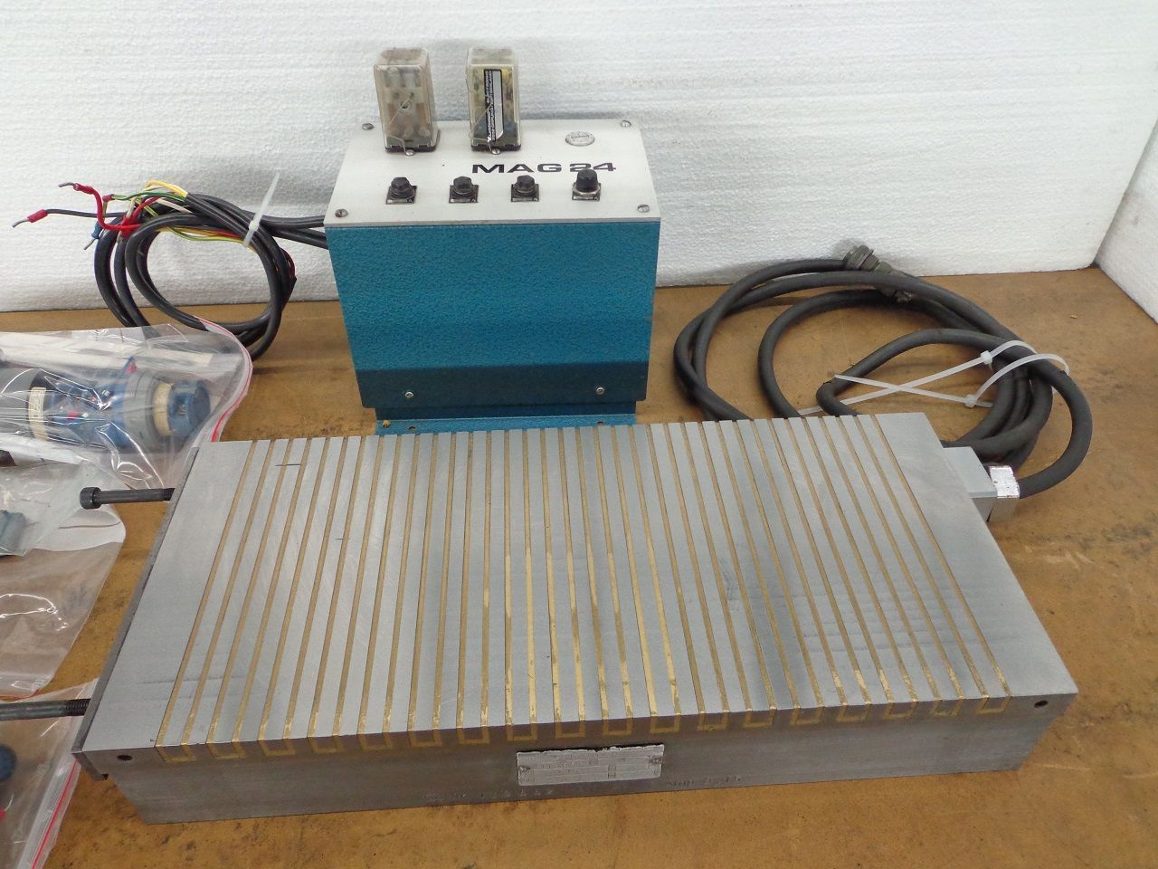 Spares & Accessories/MAGNETIC PLATE WALKER HAGOU TYPE SD