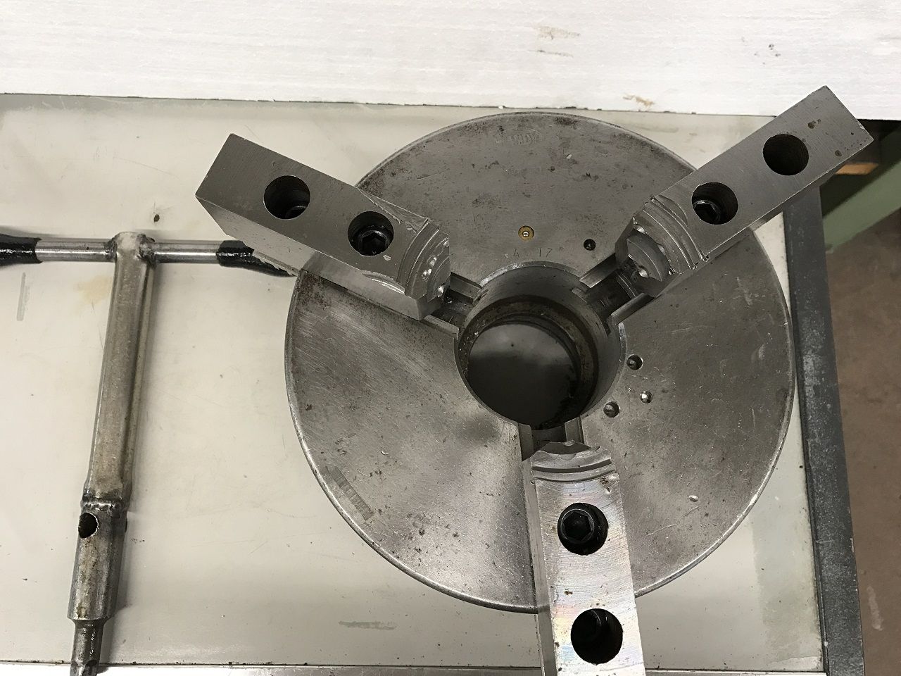 Spares & Accessories/3-BIT CHUCK HANDY TYPE 30