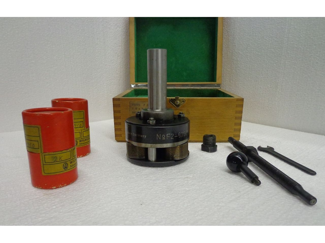 Spares & Accessories/ROLLING THREADING HEAD FETTE TYPE F2