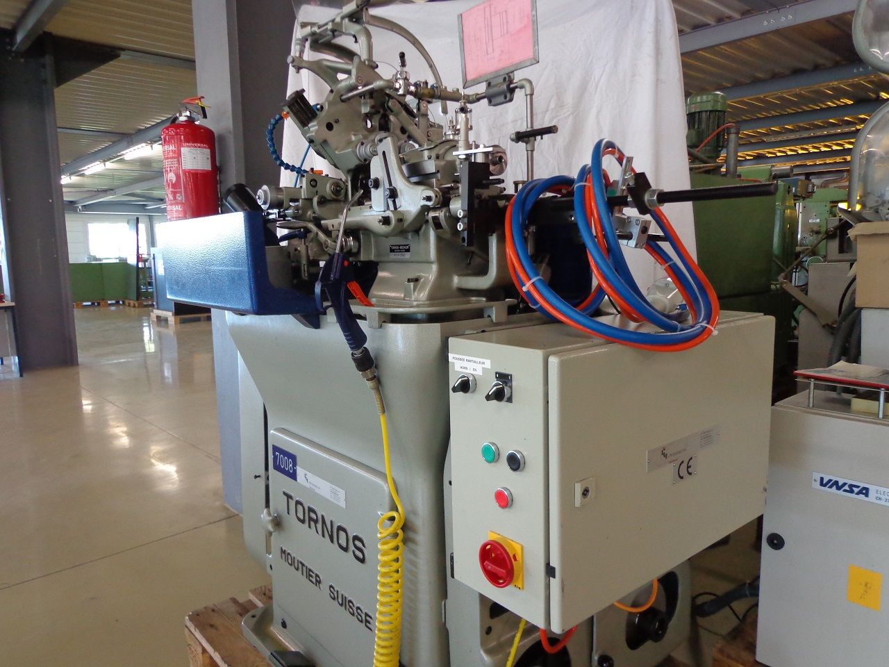 Lathes (CNC and Manual)/AUTOMATIC TURNING LATHE TORNOS TYPE M-7