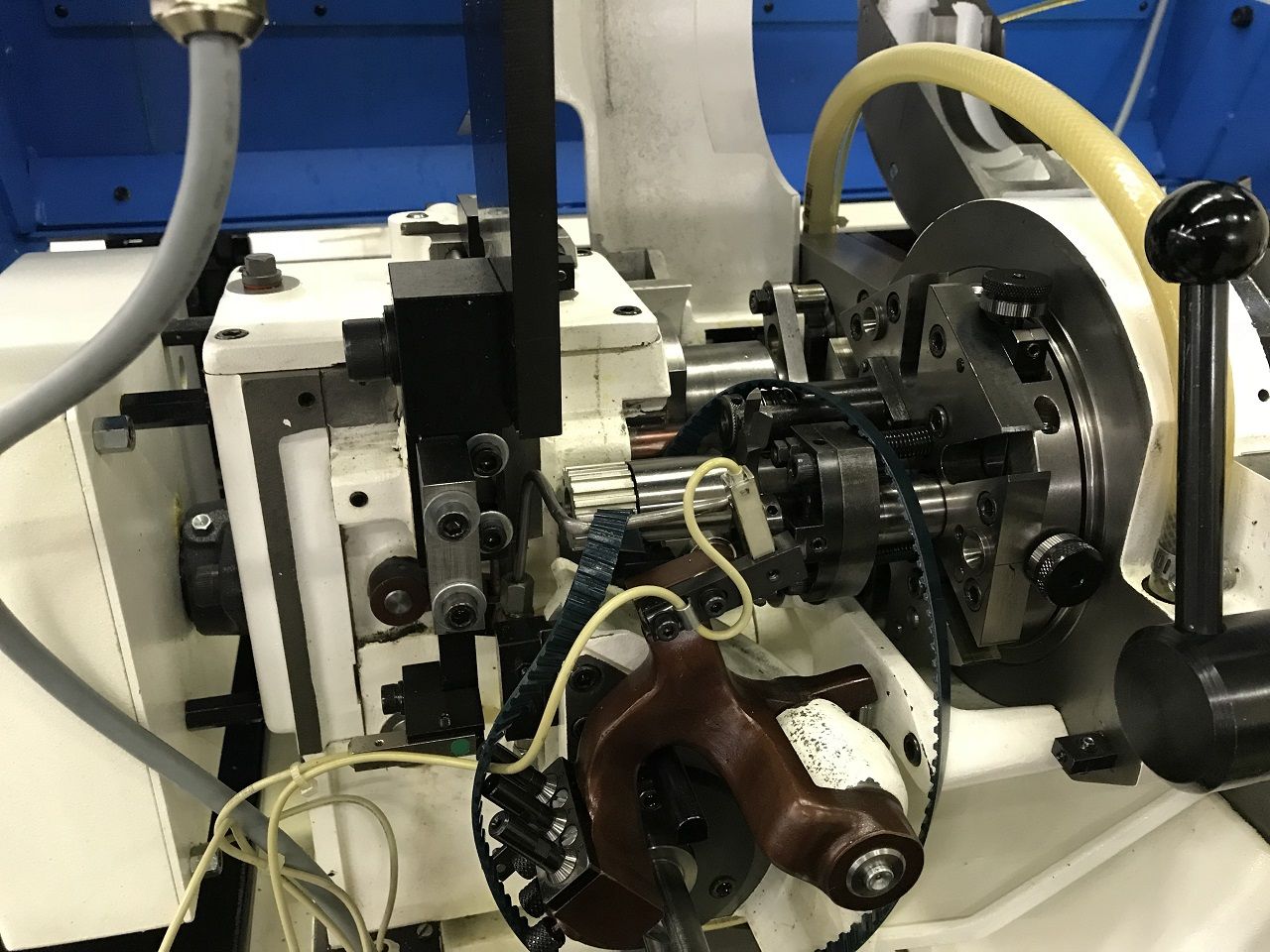 Lathes (CNC and Manual)/AUTOMATIC TURNING LATHE ESCO-VENTURA TYPE D4-FLEXCAM V4