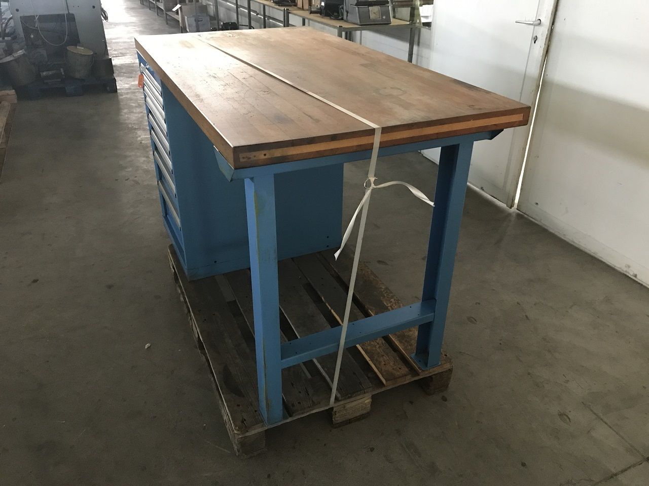 Spares & Accessories/WORKBENCH 150x80