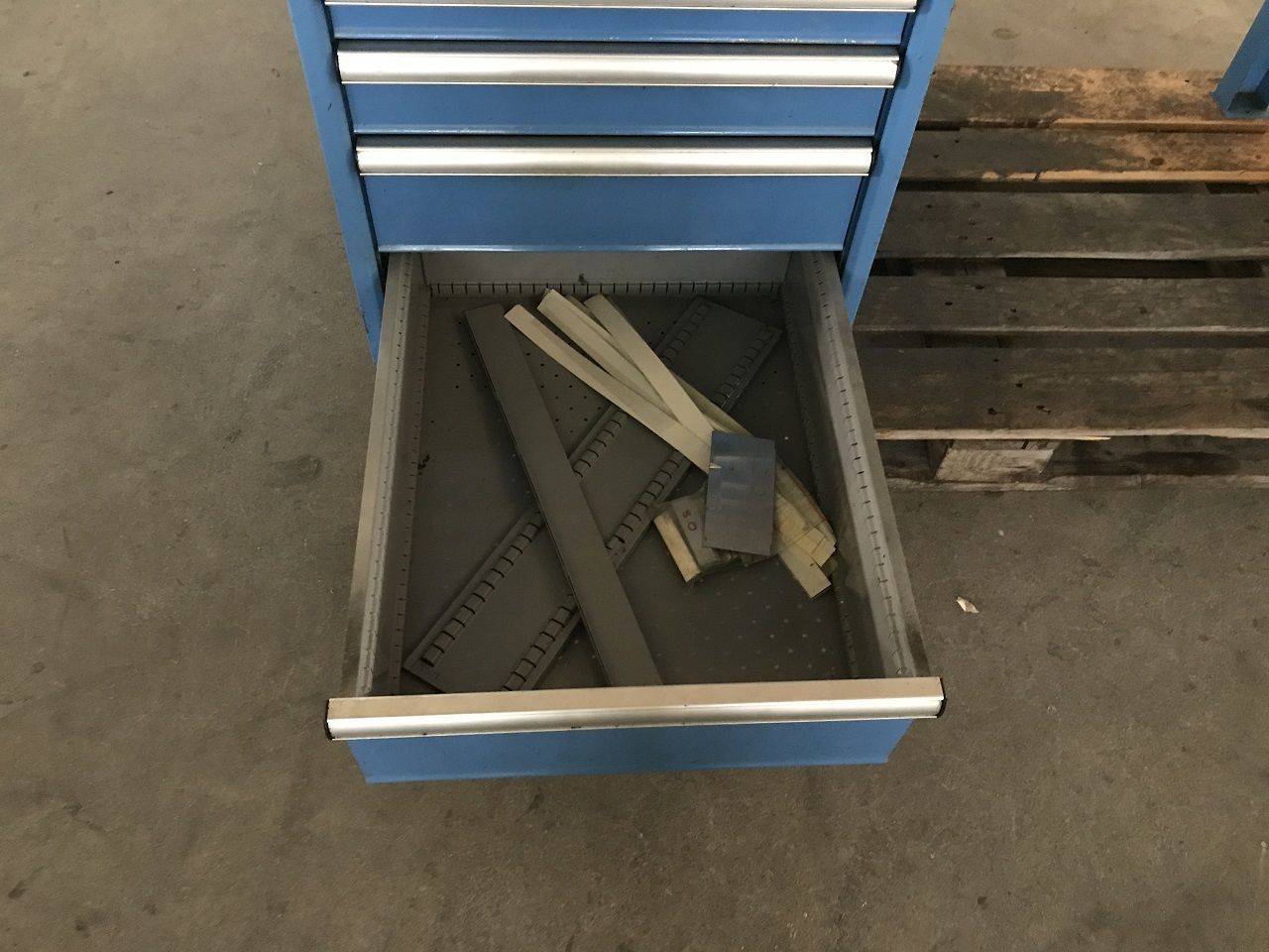 Spares & Accessories/WORKBENCH 150x80