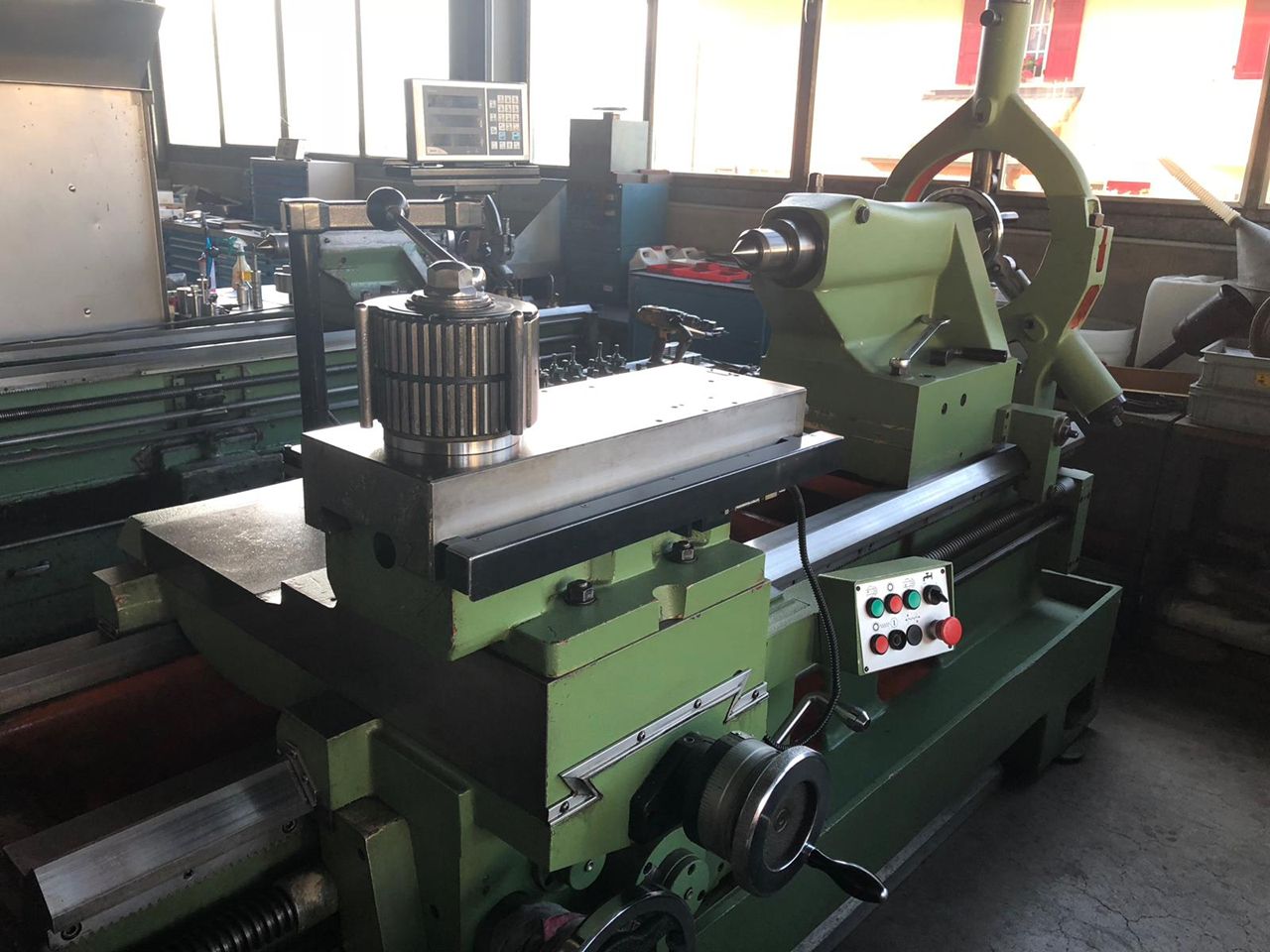 Lathes (CNC and Manual)/LEADSCREW LATHE GEMINIS TYPE GE5-1000-S