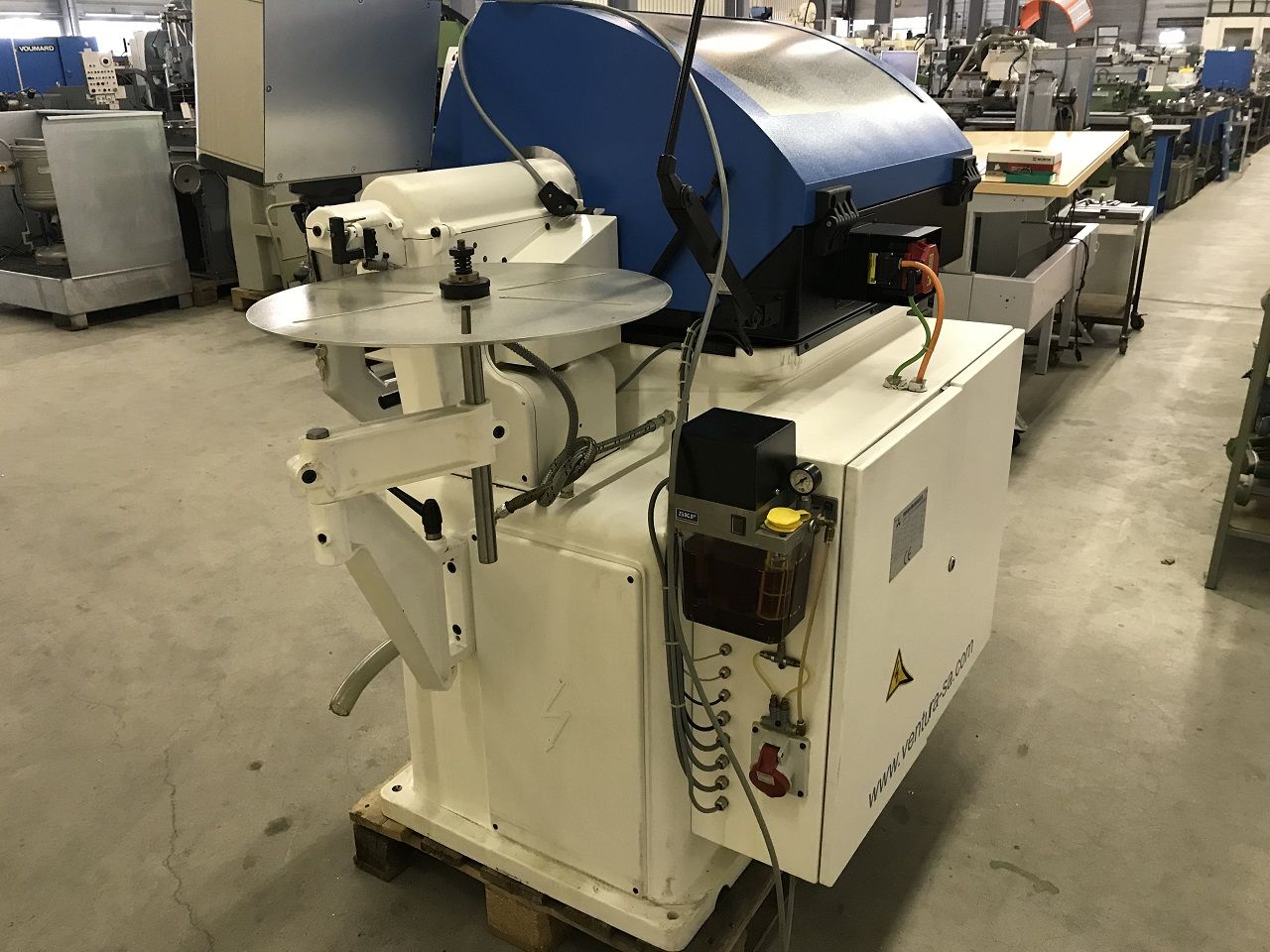 Lathes (CNC and Manual)/AUTOMATIC TURNING LATHE ESCO-VENTURA TYPE D4-FLEXCAM V4