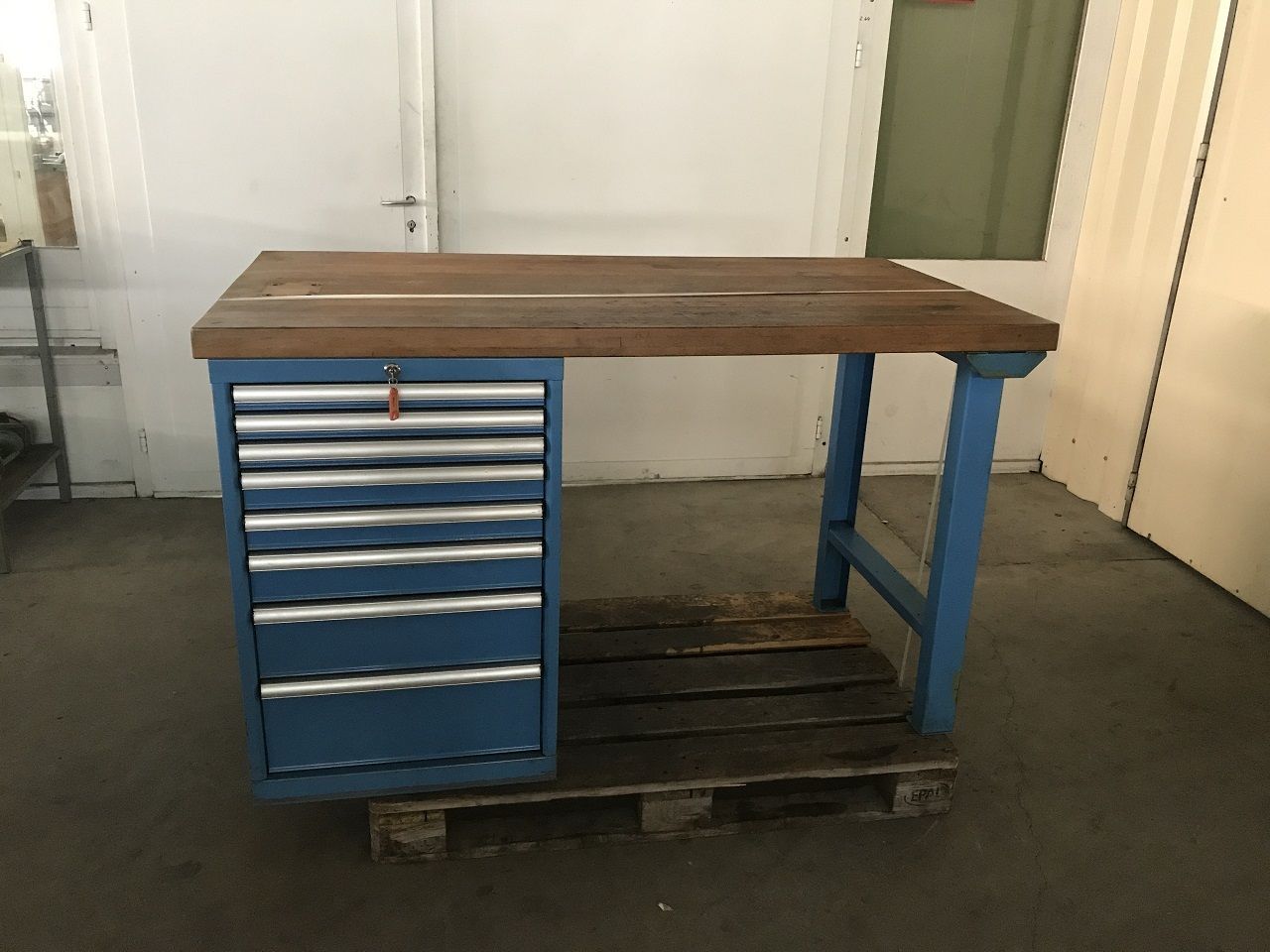 Spares & Accessories/WORKBENCH 150x80