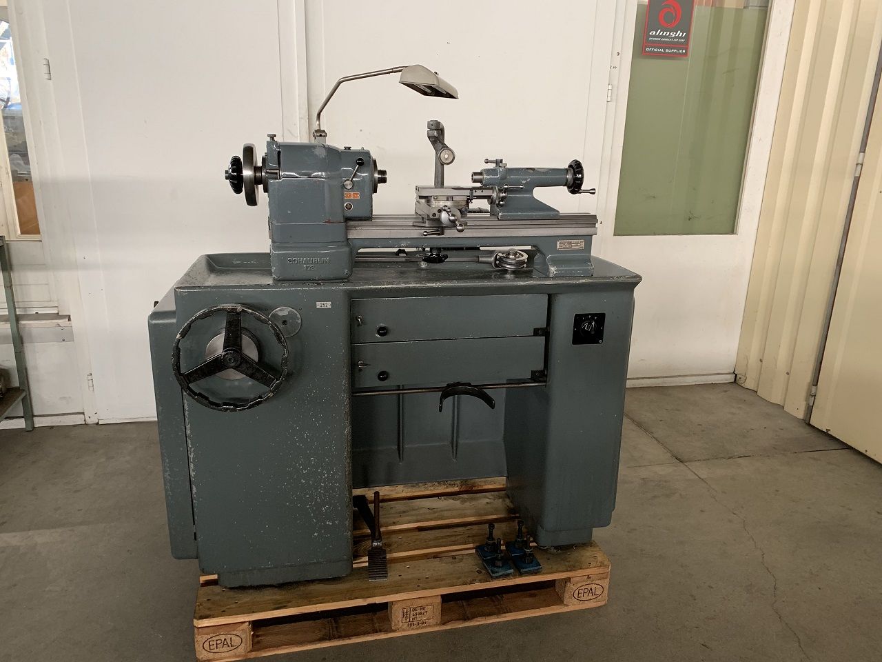 Lathes (CNC and Manual)/TOOLROOM LATHE SCHAUBLIN TYPE 102-80 TO W-20