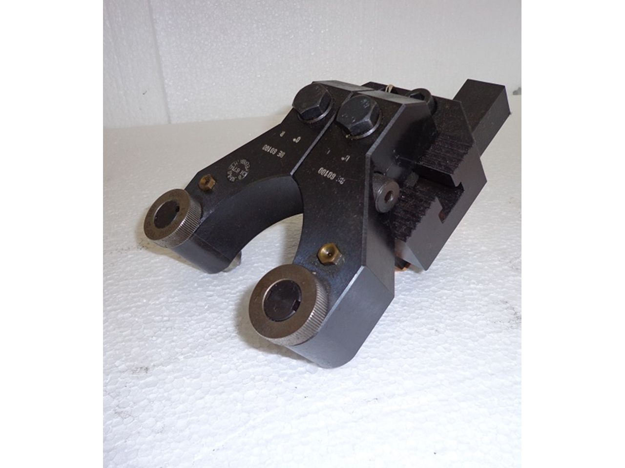 Spares & Accessories/KNURL APPARATUS BOENI TYPE RE-60100
