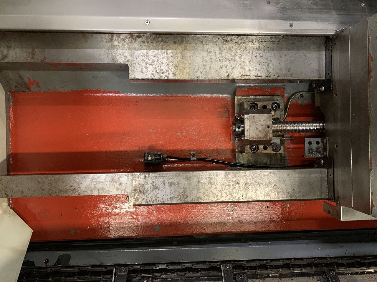 Centre Lathes/TURNING CENTER HYUNDAI TYPE SKT 250 SY