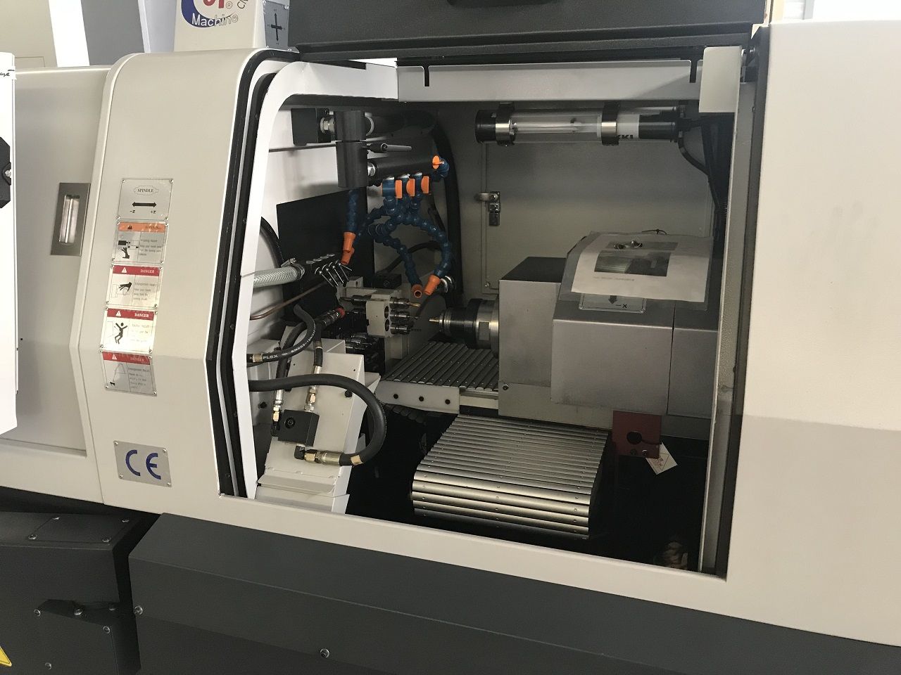 CNC Lathes/AUTOMATIC CNC-LATHE JINN FA TYPE JSL-20AB