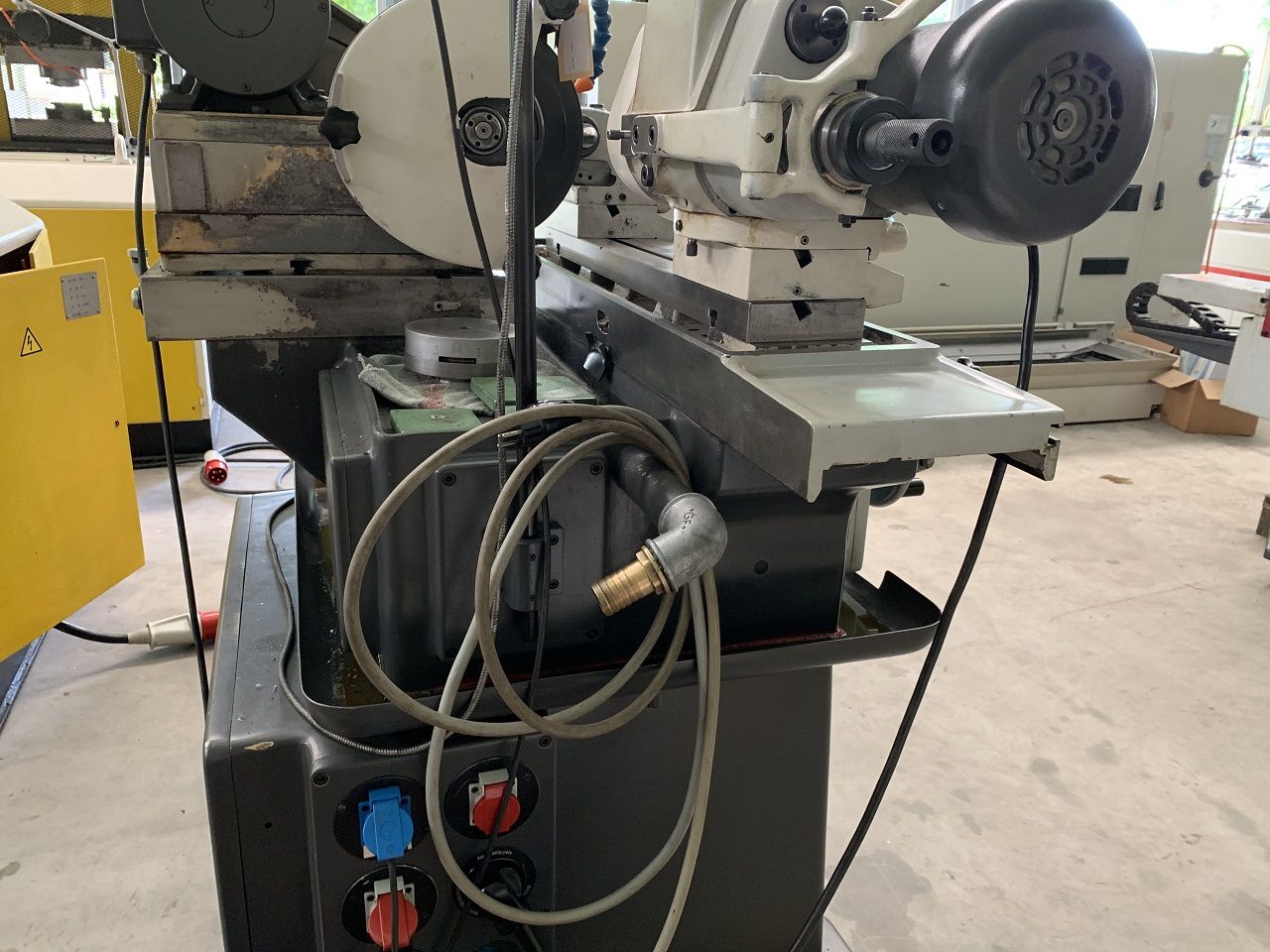 Cylindrical Grinders/CYLINDRICAL GRINDING MACHINE TSCHUDIN HTG-300