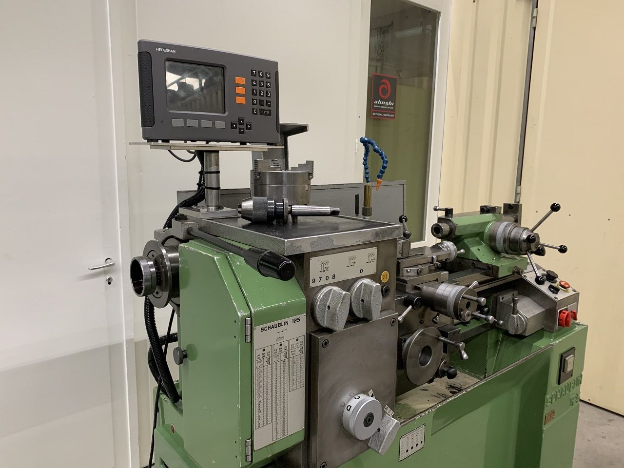 Lathes (CNC and Manual)/LEADSCREW LATHE SCHAUBLIN TYPE 125-C B-32