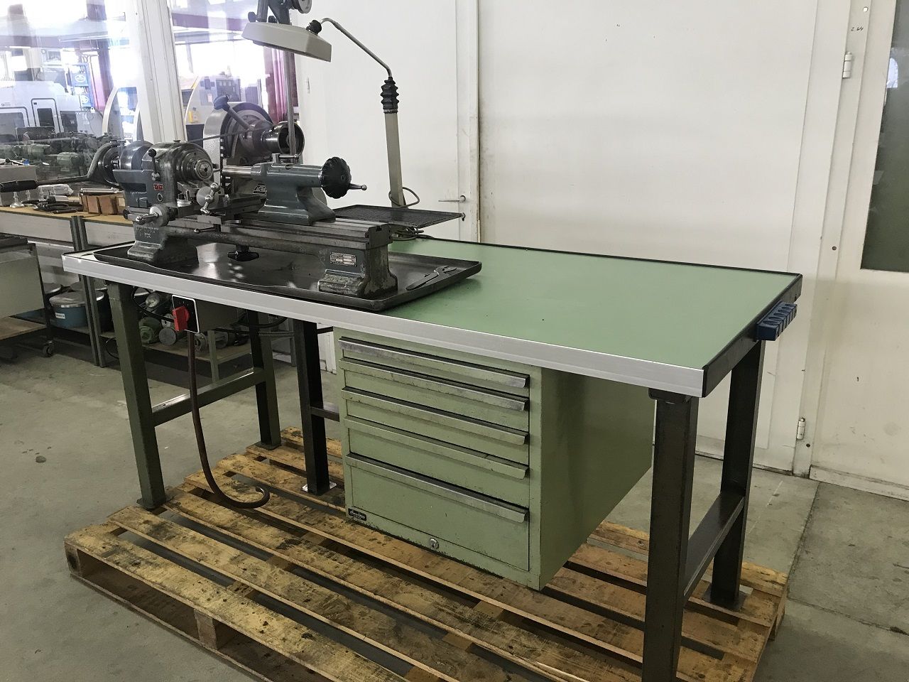 Lathes (CNC and Manual)/TOOLROOMLATHE SCHAUBLIN TYPE 102 TO W-25
