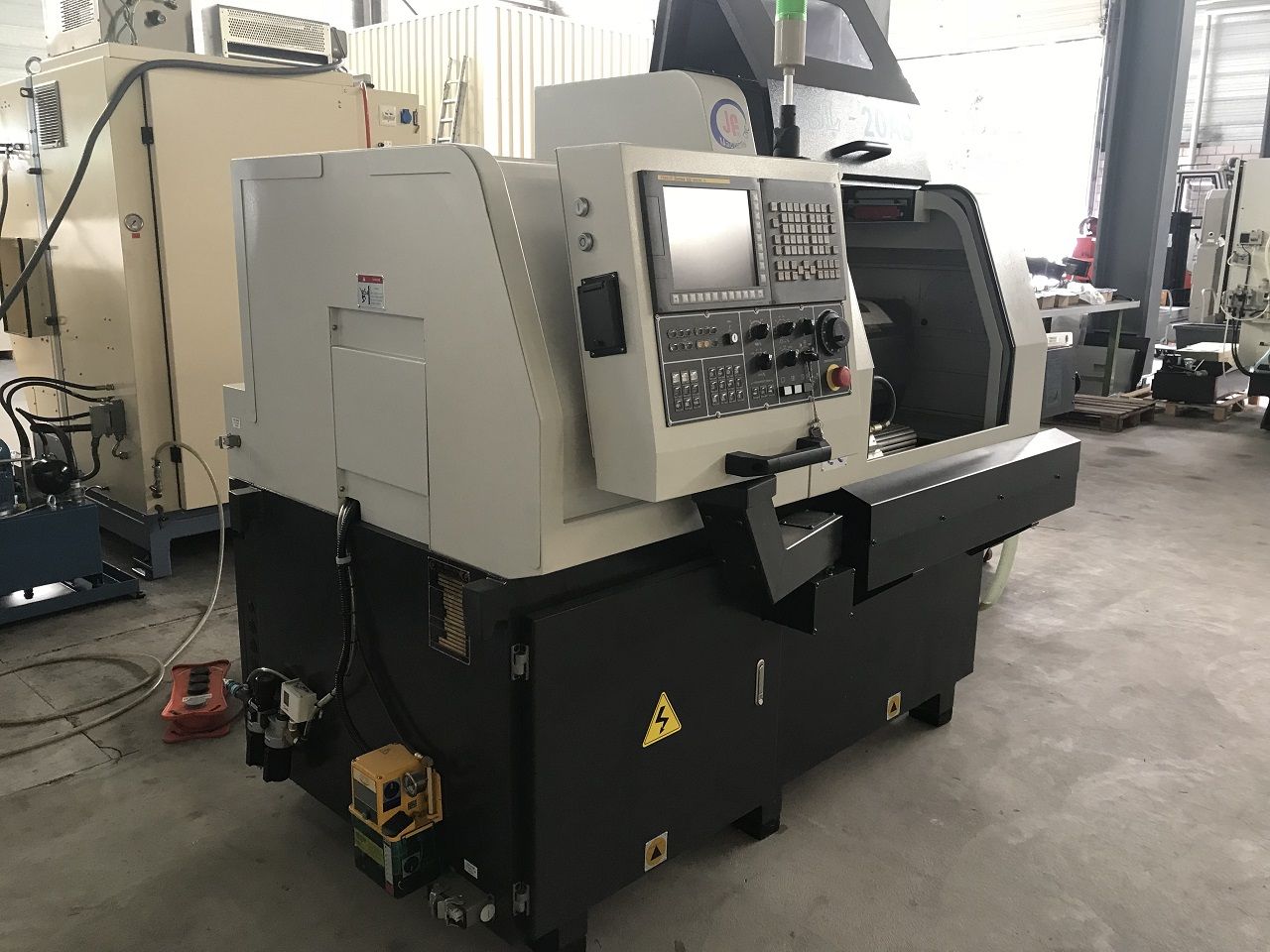 CNC Lathes/AUTOMATIC CNC-LATHE JINN FA TYPE JSL-20AB