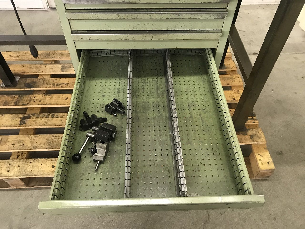 Lathes (CNC and Manual)/TOOLROOMLATHE SCHAUBLIN TYPE 102 TO W-25
