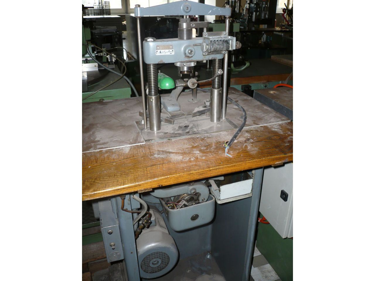 Presses (General)/EXCENTRIC PRESS ESSA TYPE EC-1,5