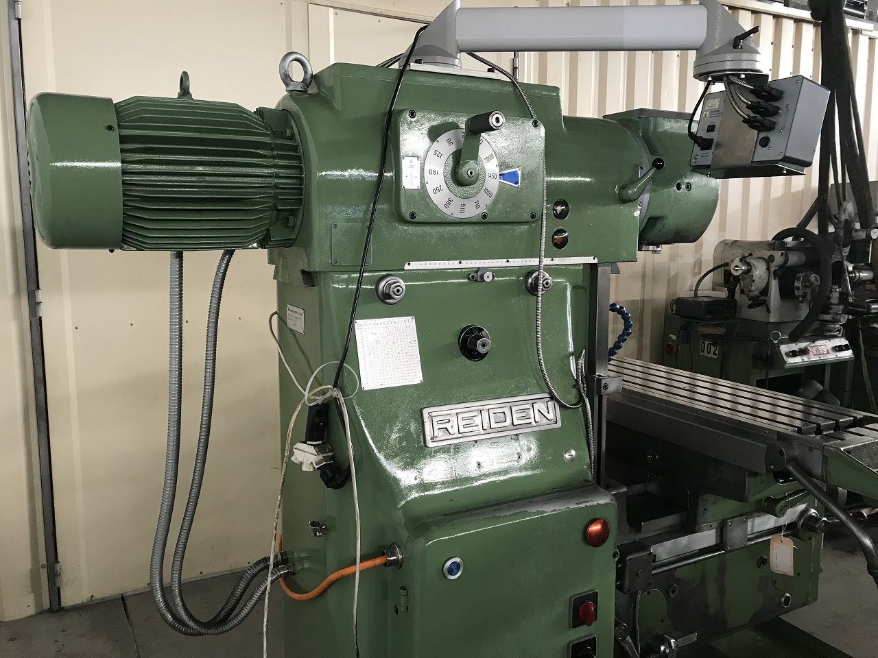 Milling/CNC TOOLS MILLING MACHINE REIDEN TYPE FU-100A