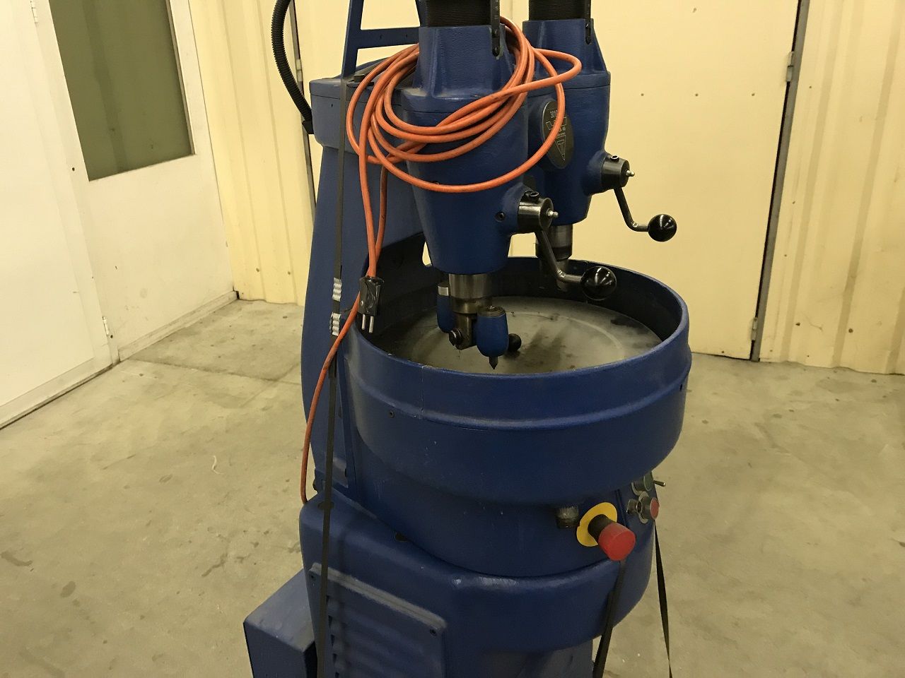 Polishing/POLISHING BLOCKING MACHINE TECHNICA TYPE 1600
