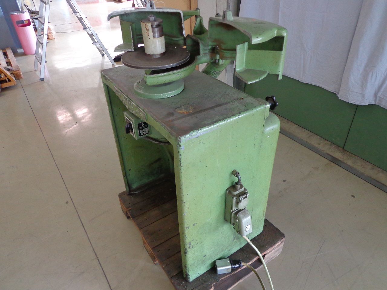 Horizontal Lapping/HORIZONTAL LAPPING MACHINE ADEKA TYPE 371