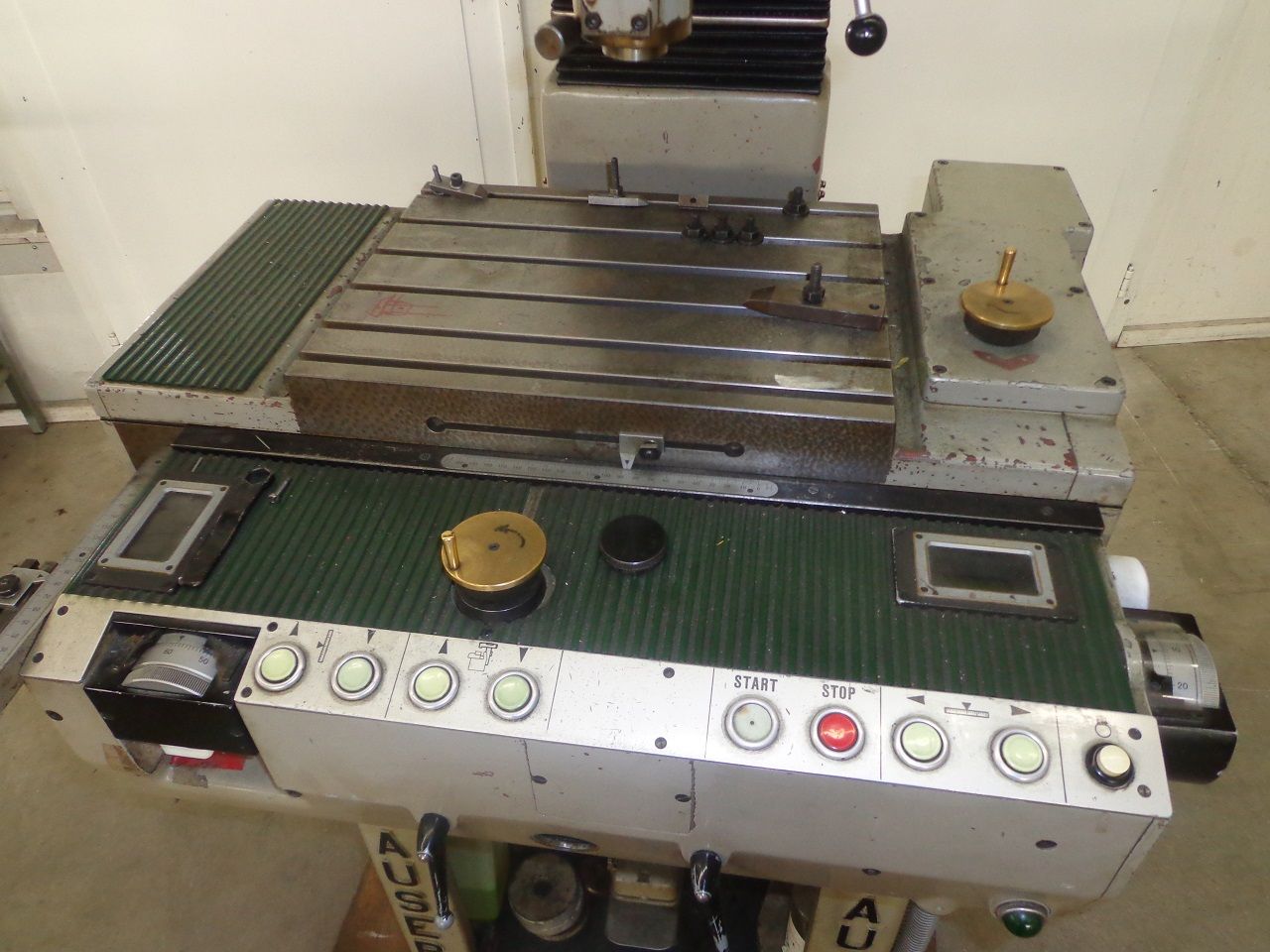 Jig Borers/JIG BORING MACHINE HAUSER TYPE OP-2