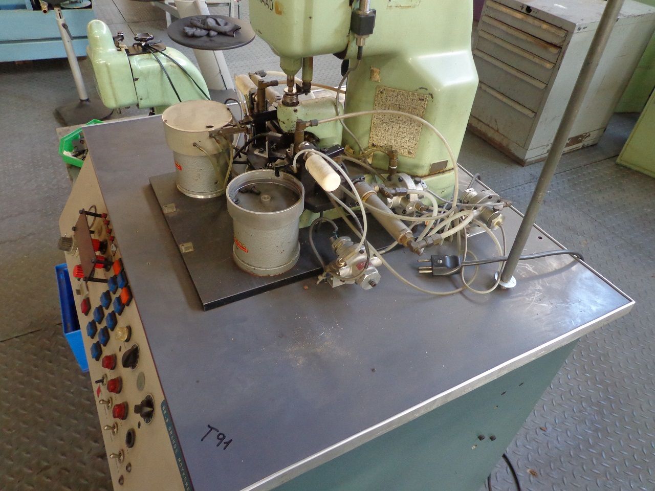 Rivetting/RIVETING MACHINE SCHAAD TYPE SK-54